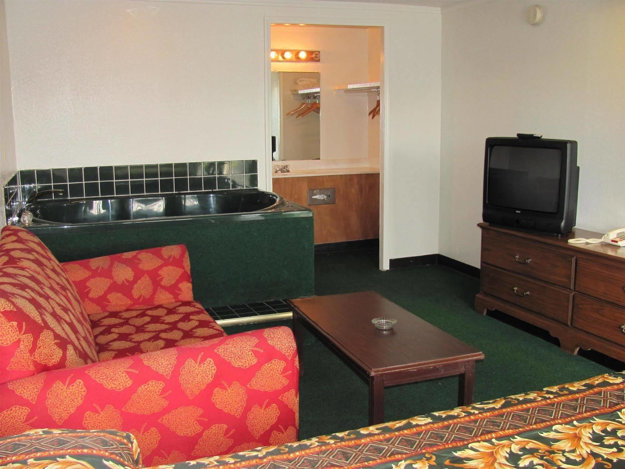 Motel M Star Columbus North Zewnętrze zdjęcie